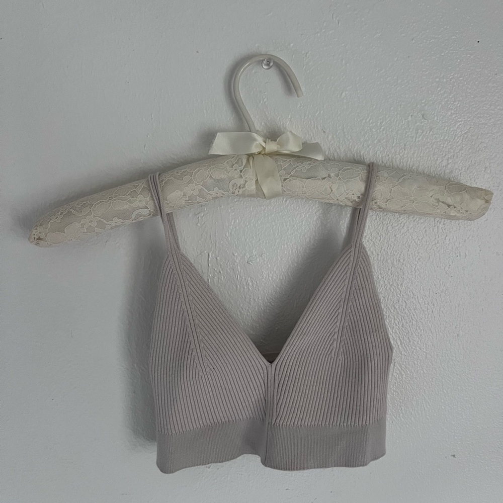 Offwhite/beige tank top